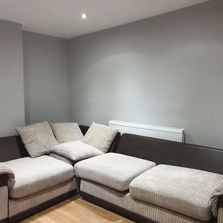 Lovely 1 Bedroom Flat High Barnet 3 Mins Away Exterior photo