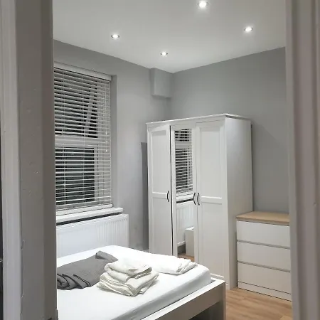 Lovely 1 Bedroom Flat High Barnet 3 Mins Away Exterior photo