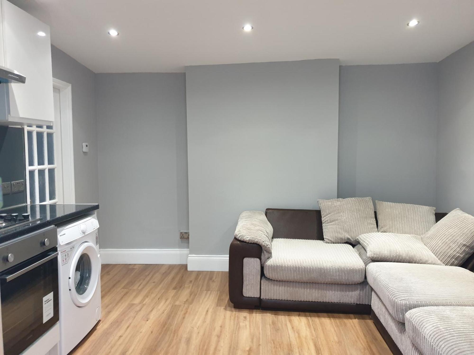 Lovely 1 Bedroom Flat High 3 Mins Away Barnet