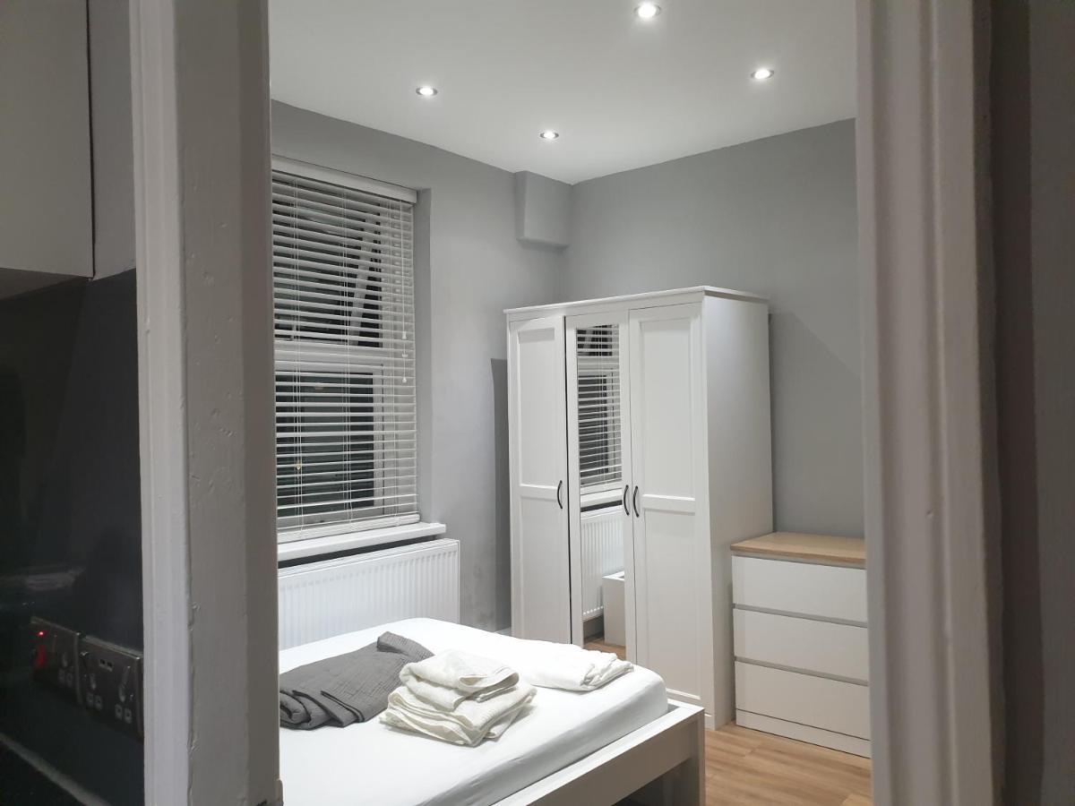Lovely 1 Bedroom Flat High 3 Mins Away * Barnet